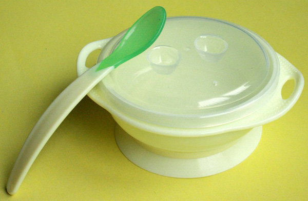 圭皎寶寶吸盤碗感溫勺白色