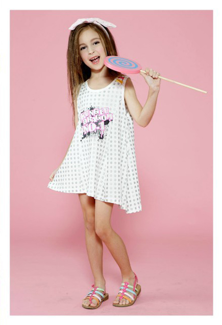 ��ʿ��С��Ůͯ�b