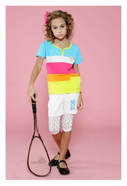 ��ʿ��С��Ůͯ�b