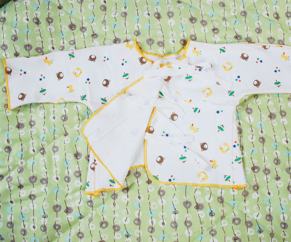 �����������������b