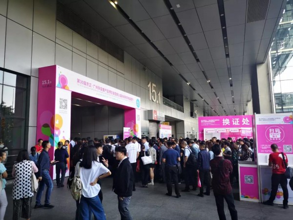 ��30�þ����V���Ћ�ͯչ�����ڏV���]Ļ