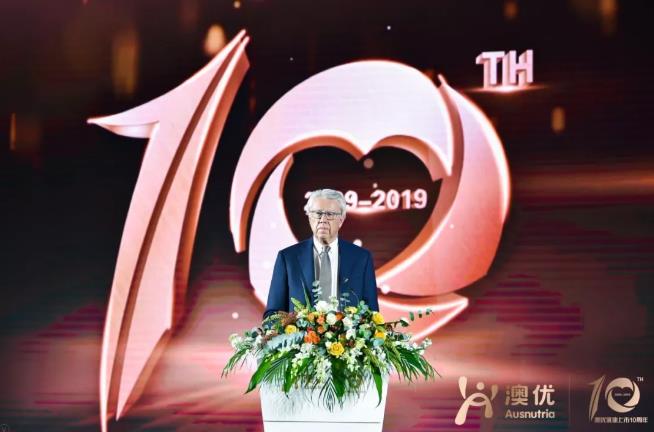 �ă�(y��u)�e�k����10����ж��c�����������s���ҾW(w��ng)������F(xi��n)����ٛ1�|Ԫ��