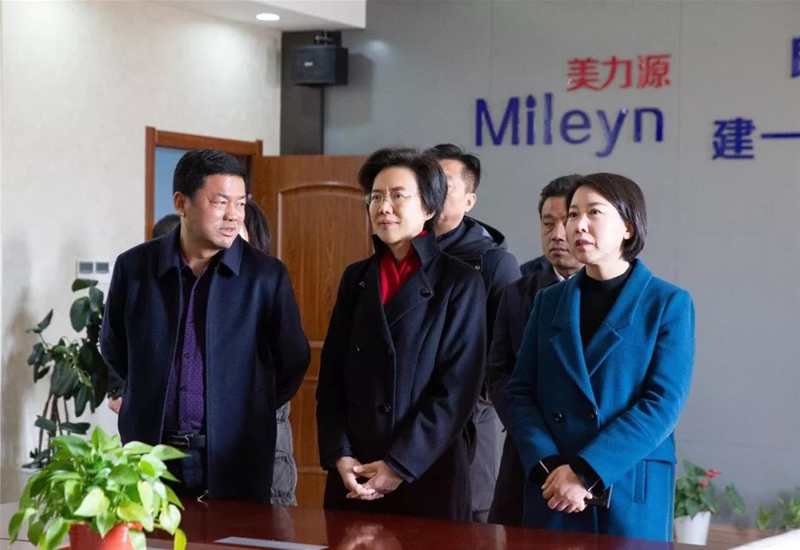 ���ʡ������Ј��l(w��i)�Aһ���W�R����Դ��I(y��)���F(tu��n)���^�{(di��o)��