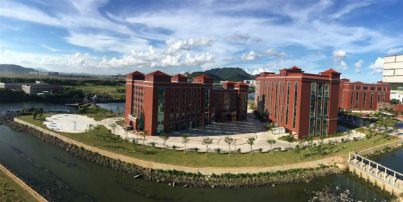 ��Ȼ��ʿ������ح�����������µ�Ʒ�|(zh��)�I(y��ng)�B(y��ng) 60�|���������������c���\(y��n)��(d��ng)